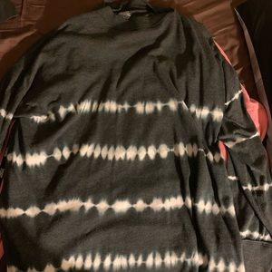 VS pink long sleeve shirt